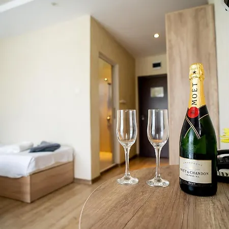 Royal Bath 酒店 2*