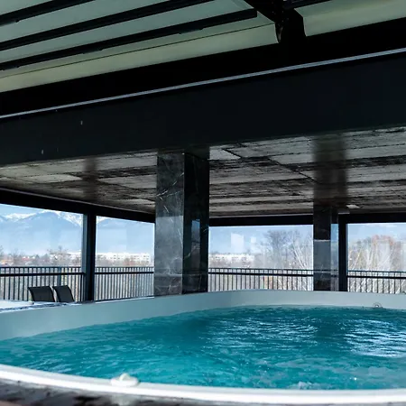 Royal Bath 酒店 2*