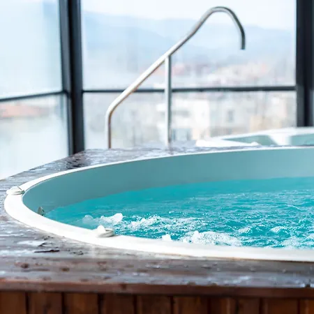 酒店 Royal Bath 巴尼亚