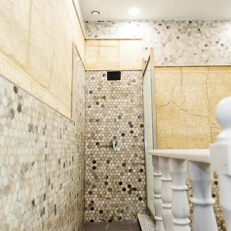 Royal Bath 酒店 2*