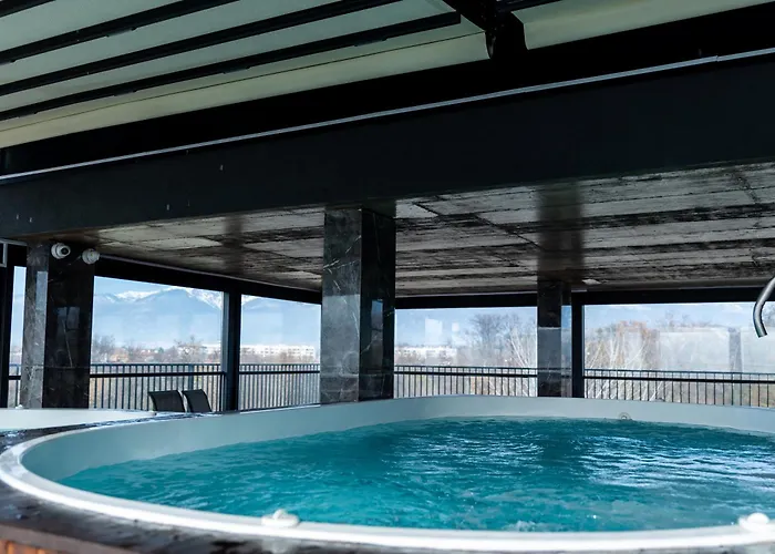 царска Хотел 2*