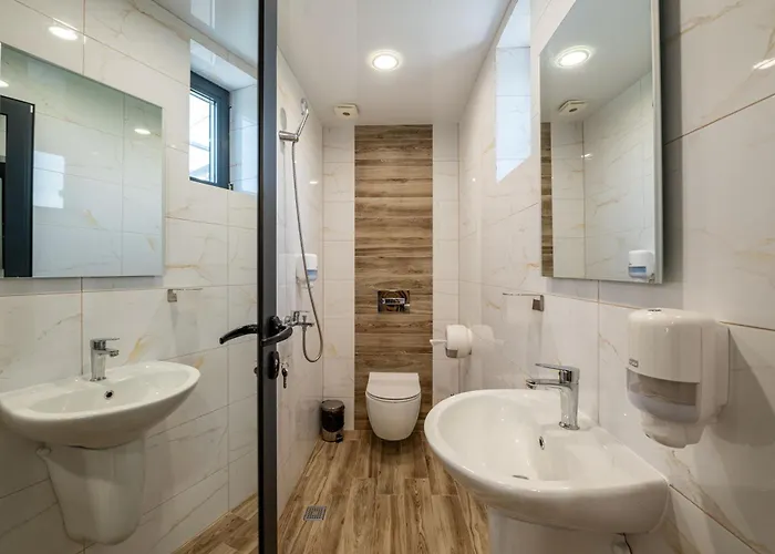 Хотел царска