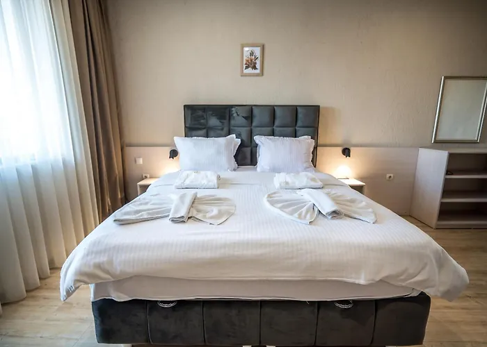 царска Хотел 2*