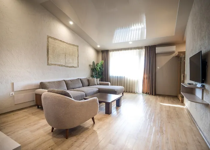 царска Хотел 2*